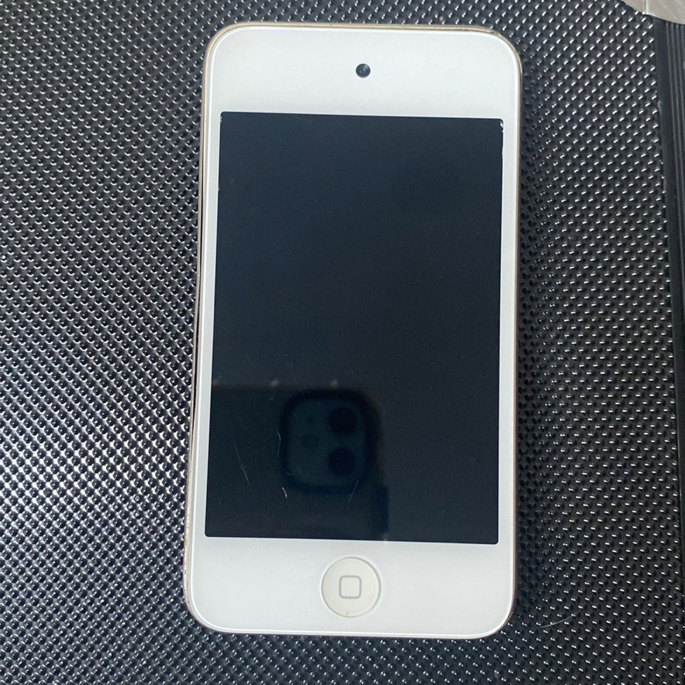 iPod touch 4th generation 8GB
